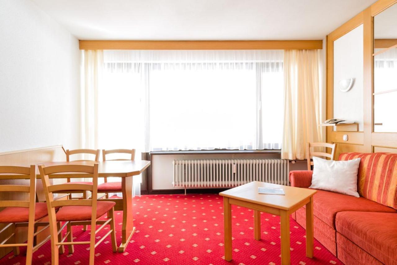 Aparthotel Kleinwalsertal Mittelberg Extérieur photo