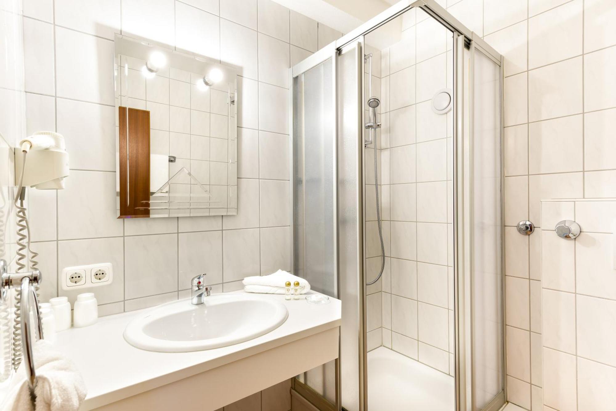 Aparthotel Kleinwalsertal Mittelberg Extérieur photo